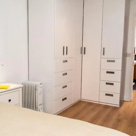 Apartment Stunning 1 Bedroom In Grand Cannal Dublin