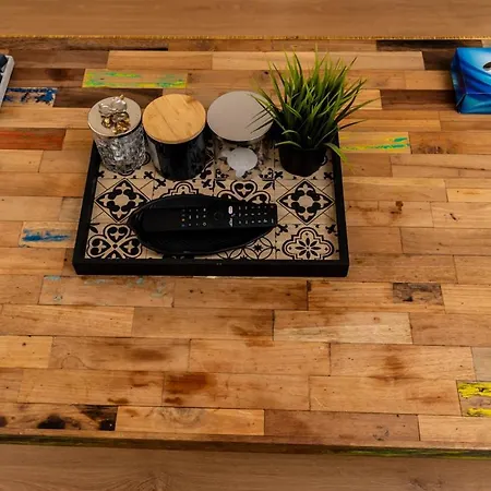 Appartement Stunning 1 Bedroom In Grand Cannal *